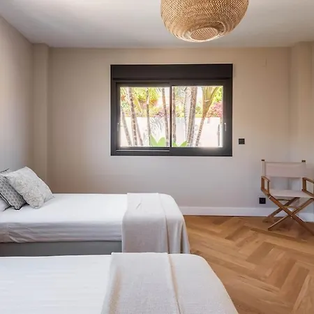 Finca Molinos 5 Bedrooms Pool Apartment *