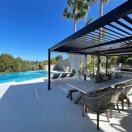 Finca Molinos 5 Bedrooms Pool Apartment