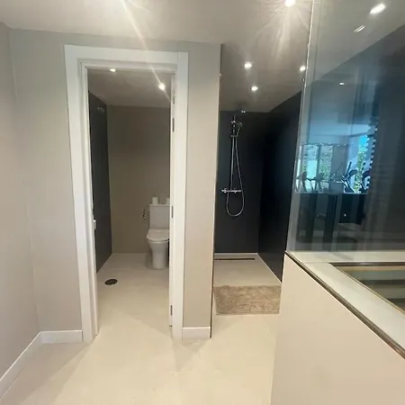 Finca Molinos 5 Bedrooms Pool Apartment Marbella