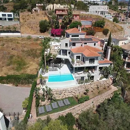 Apartment Finca Molinos 5 Bedrooms Pool