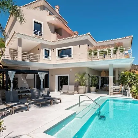 Finca Molinos 5 Bedrooms Pool Marbella
