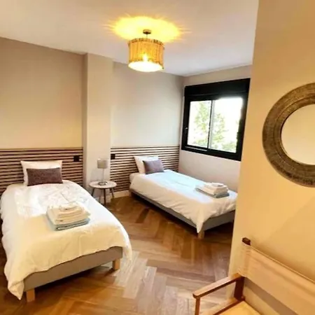 Finca Molinos 5 Bedrooms Pool Apartment *